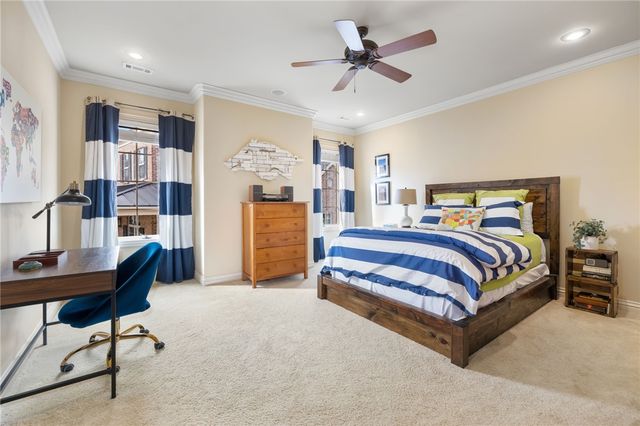 2599 N Firewood Drive, Fayetteville, AR 72703