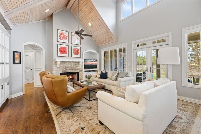 2599 N Firewood Drive, Fayetteville, AR 72703