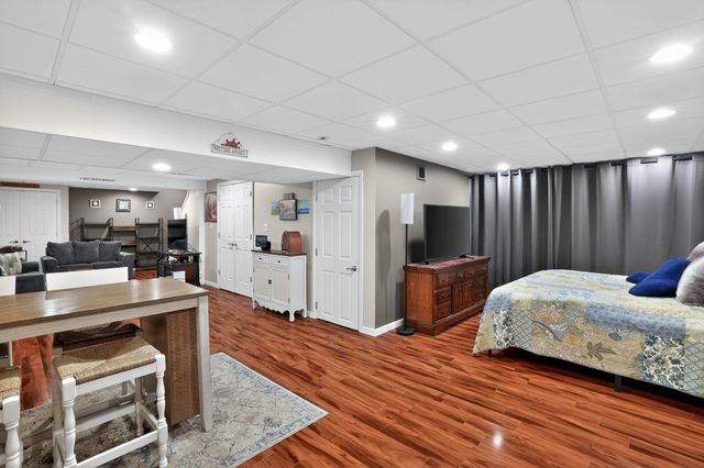 1307 HARNESS LN, Chester Springs, PA 19425