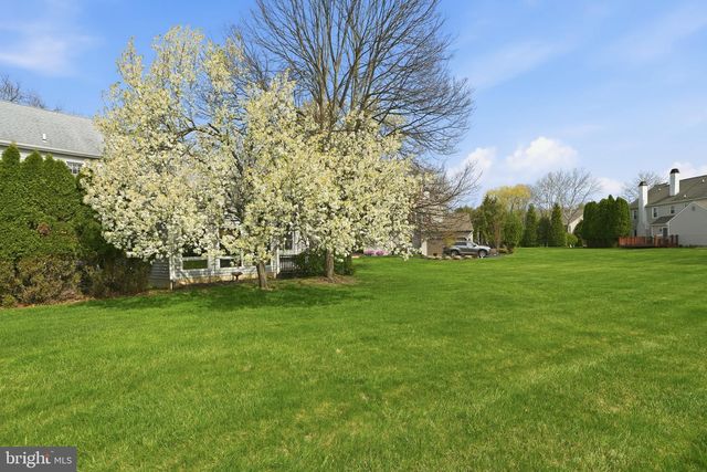 1307 HARNESS LN, Chester Springs, PA 19425