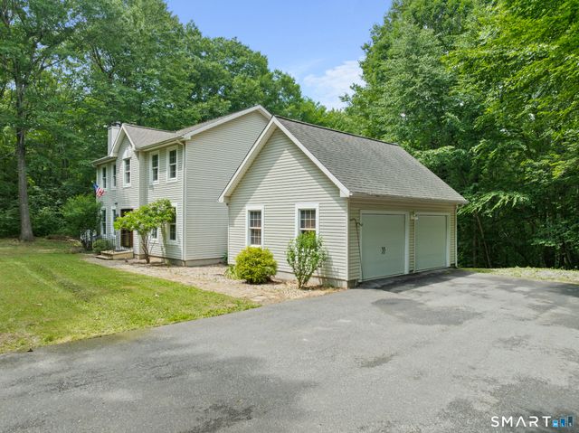 436 Tiffany Lane, Bristol, CT 06010