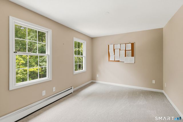 436 Tiffany Lane, Bristol, CT 06010