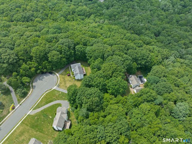 436 Tiffany Lane, Bristol, CT 06010