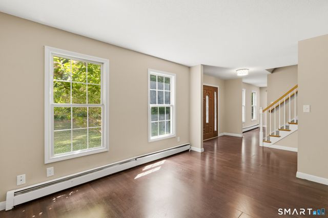 436 Tiffany Lane, Bristol, CT 06010
