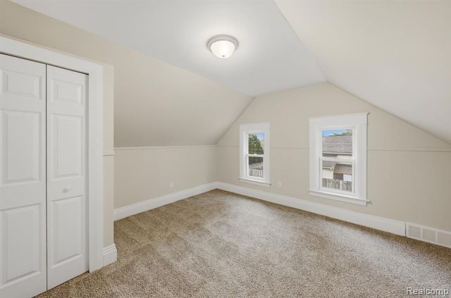 99 South Avenue, Mount Clemens, MI 48043