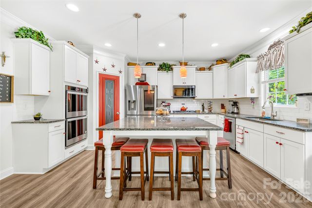 184 Chance Road, Mooresville, NC 28115