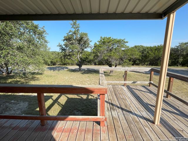 173 Water Oak, Canyon Lake, TX 78133