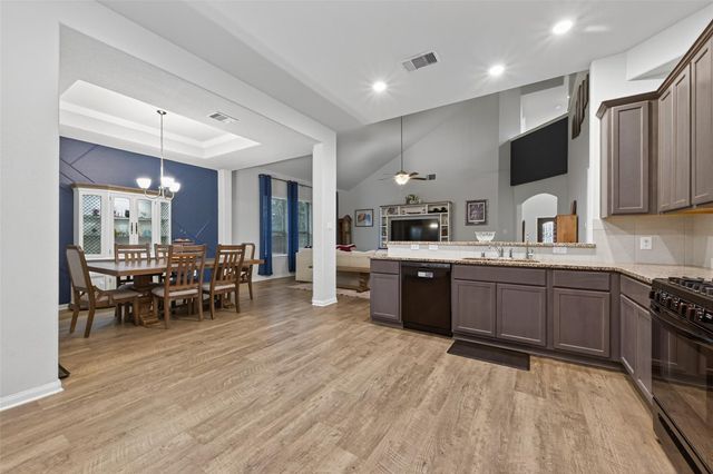 16601 Crosby Street, Conroe, TX 77303