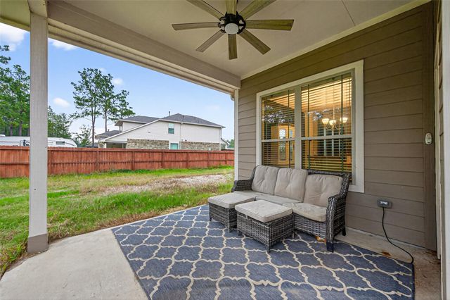 16601 Crosby Street, Conroe, TX 77303