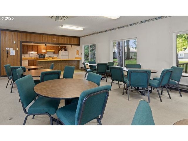 2712 Se 138TH Ave 53, Portland, OR 97236