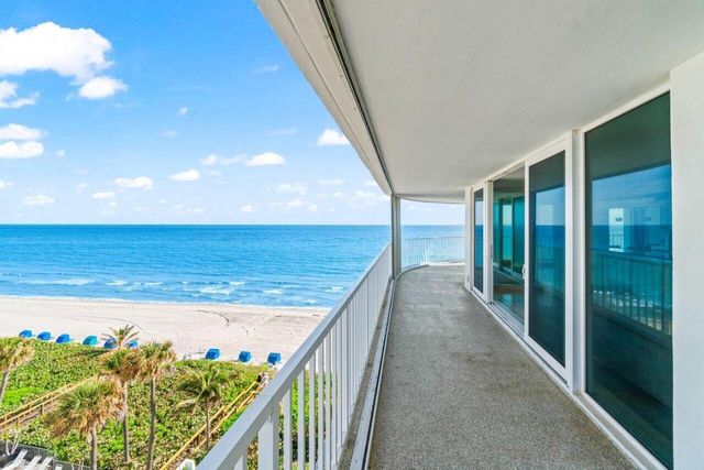 3211 S Ocean Boulevard 802, Highland Beach, FL 33487