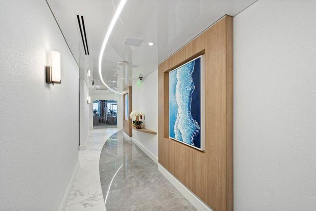 3211 S Ocean Boulevard 802, Highland Beach, FL 33487