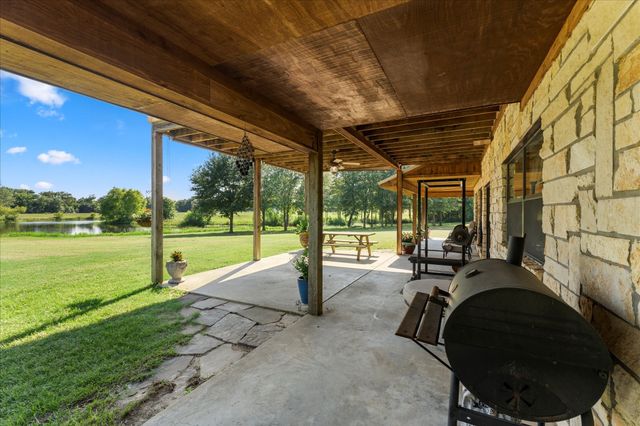 390 County Road 1573, Alba, TX 75410