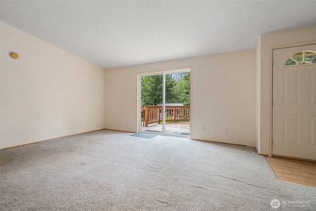 11 SE Fuchsia Avenue, Shelton, WA 98584