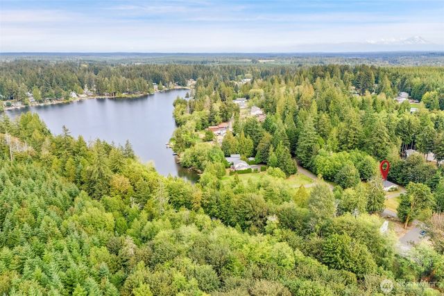 11 SE Fuchsia Avenue, Shelton, WA 98584