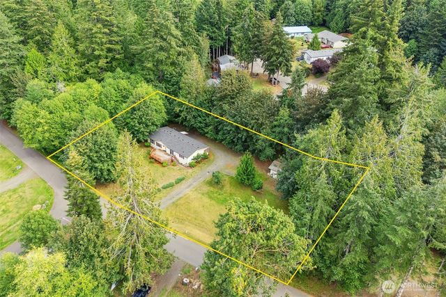 11 SE Fuchsia Avenue, Shelton, WA 98584