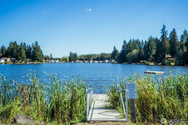 11 SE Fuchsia Avenue, Shelton, WA 98584