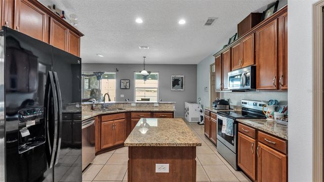 4530 BROOKSHIRE PLACE, Lake Wales, FL 33898