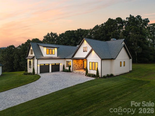 144 Golden Pasture Drive, Fletcher, NC 28732