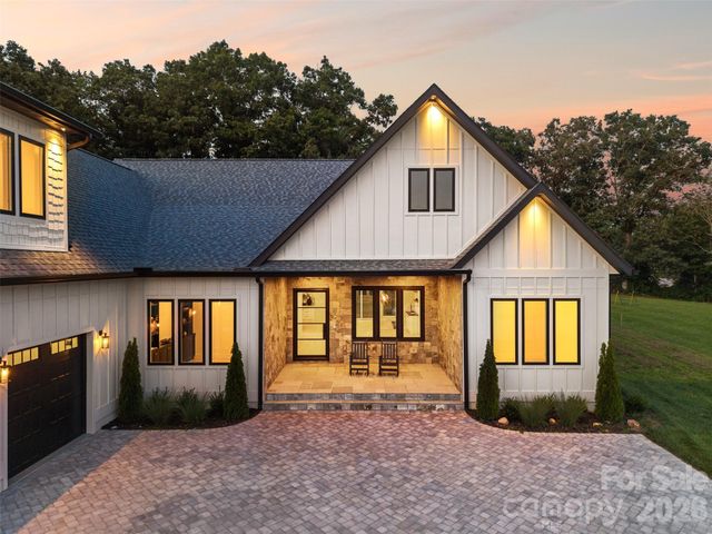 144 Golden Pasture Drive, Fletcher, NC 28732