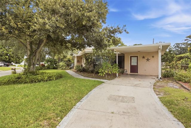 3206 RIVER COVE DRIVE, Tampa, FL 33614