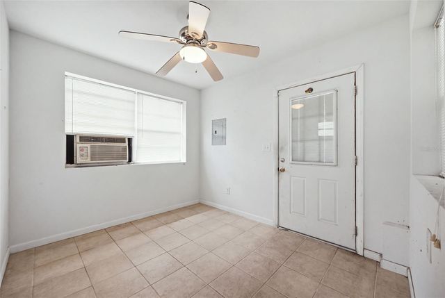 3206 RIVER COVE DRIVE, Tampa, FL 33614