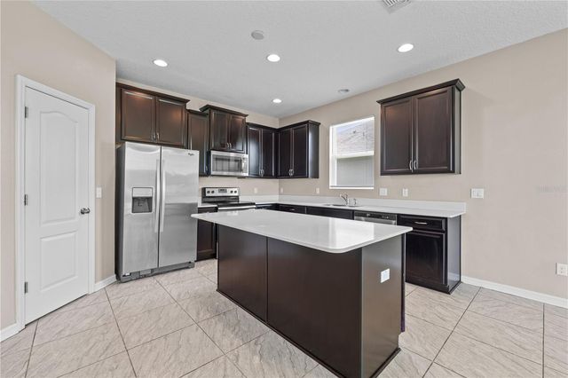 3906 ETERNITY CIRCLE, St Cloud, FL 34772