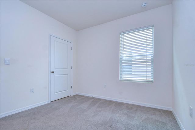 5460 WARRINGTON TOWN PATH, Wesley Chapel, FL 33545