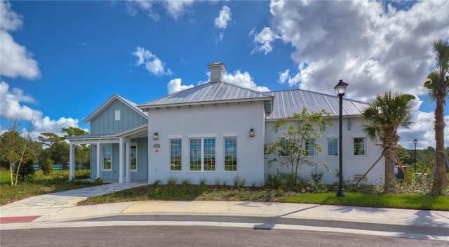 5460 WARRINGTON TOWN PATH, Wesley Chapel, FL 33545