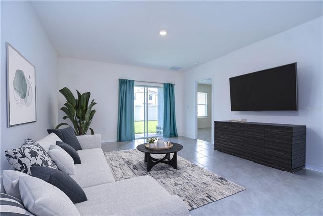 5460 WARRINGTON TOWN PATH, Wesley Chapel, FL 33545