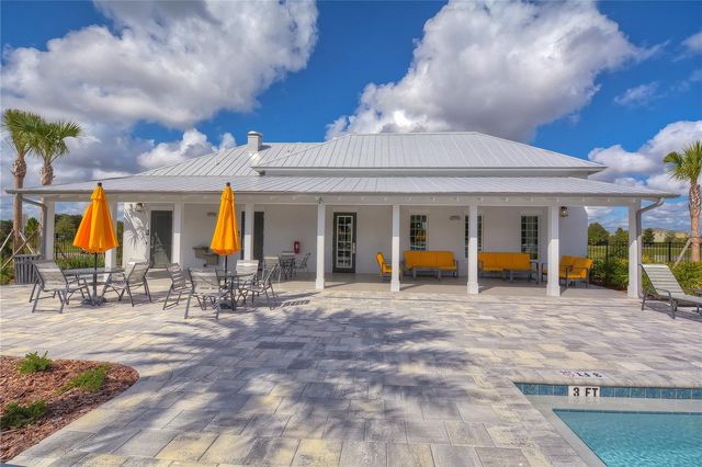 5460 WARRINGTON TOWN PATH, Wesley Chapel, FL 33545