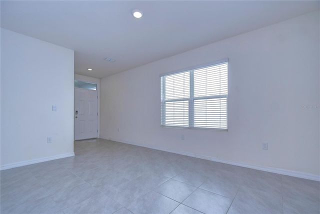 5460 WARRINGTON TOWN PATH, Wesley Chapel, FL 33545