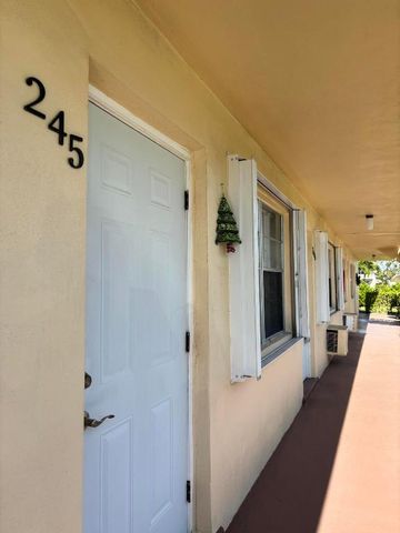 245 Northampton M, West Palm Beach, FL 33417