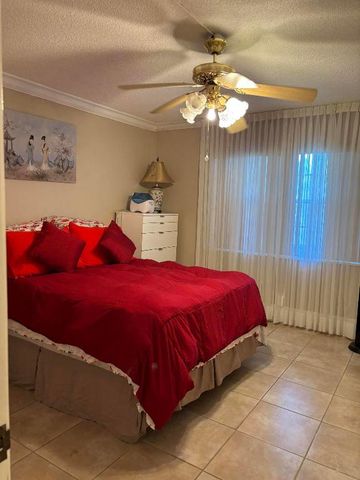 245 Northampton M, West Palm Beach, FL 33417