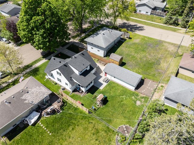 2435 25th Street NW, Rochester, MN 55901