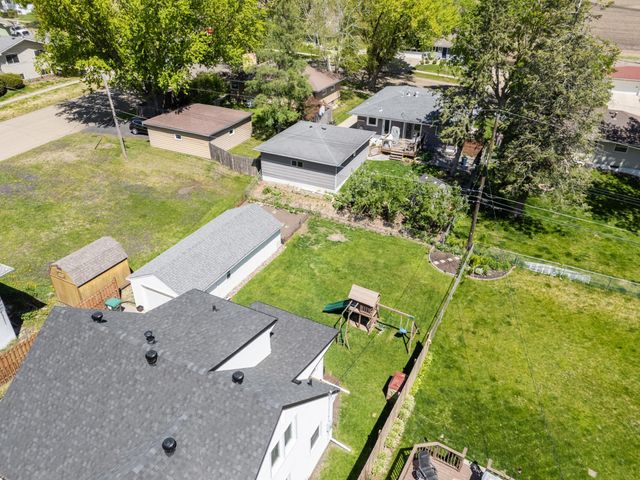 2435 25th Street NW, Rochester, MN 55901