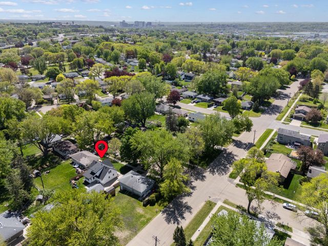 2435 25th Street NW, Rochester, MN 55901