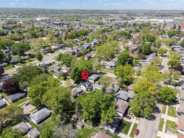 2435 25th Street NW, Rochester, MN 55901