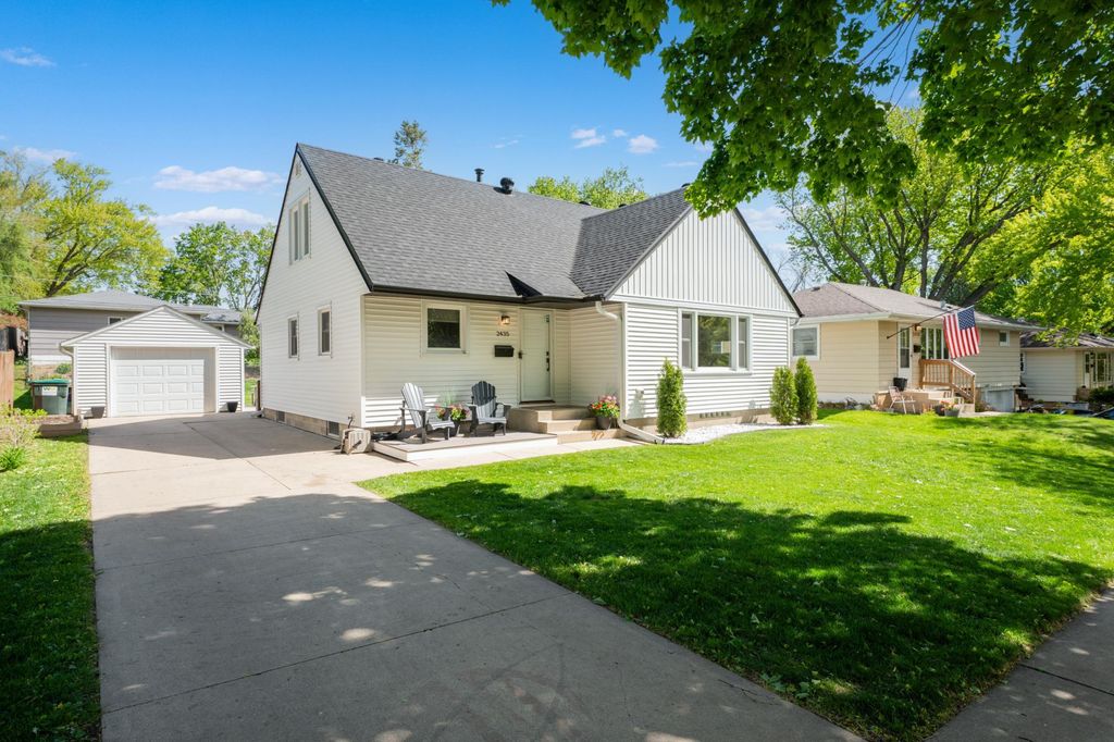 2435 25th Street NW, Rochester, MN 55901