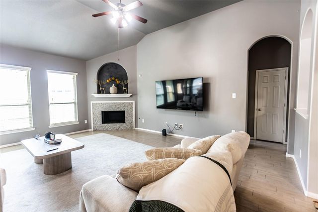 16006 Lost Anchor Way Lane, Houston, TX 77044