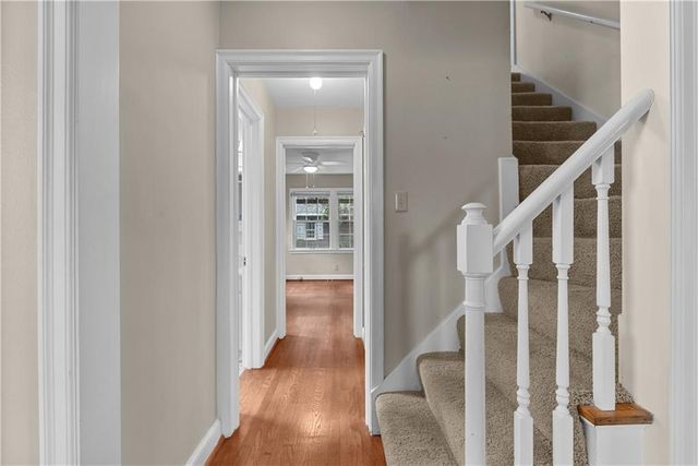 6849 Oak Terrace, Kansas City, MO 64113