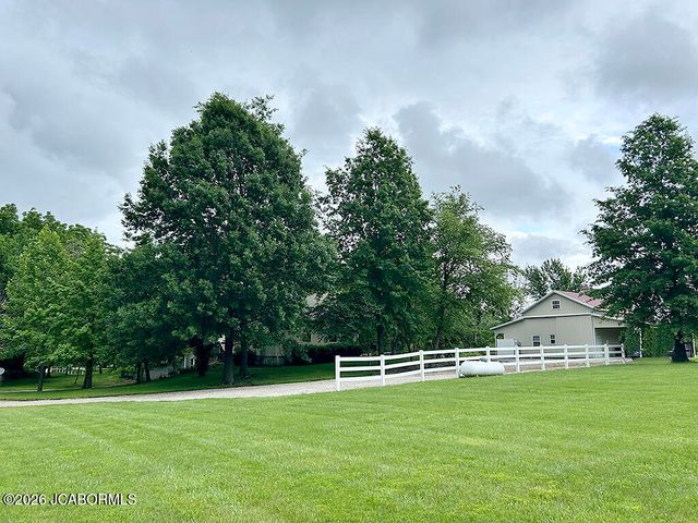 5000 E EAGLE RIDGE ROAD, Columbia, MO 65201