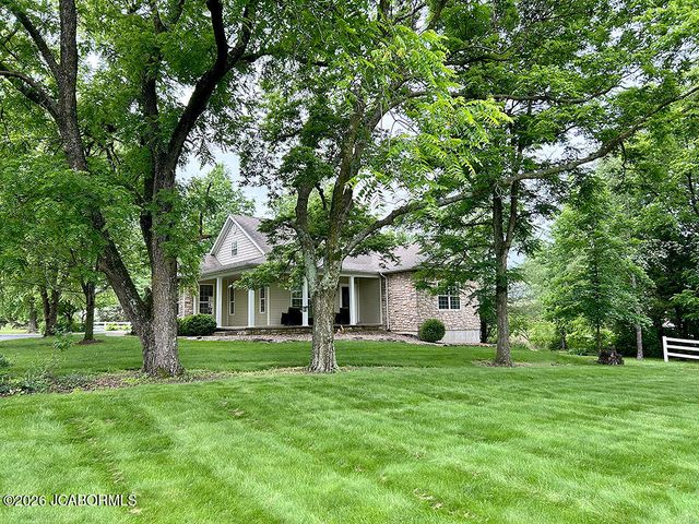 5000 E EAGLE RIDGE ROAD, Columbia, MO 65201