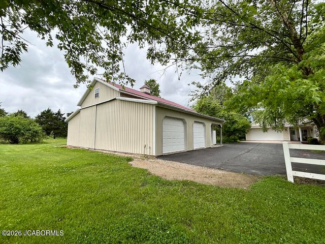 5000 E EAGLE RIDGE ROAD, Columbia, MO 65201