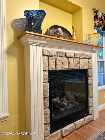 5000 E EAGLE RIDGE ROAD, Columbia, MO 65201