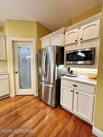 5000 E EAGLE RIDGE ROAD, Columbia, MO 65201