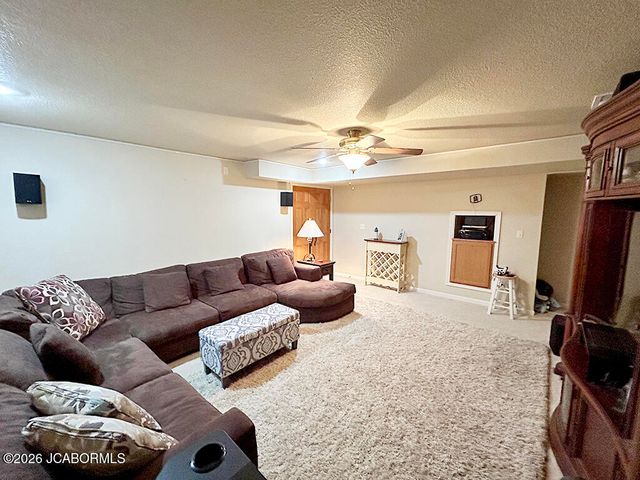 5000 E EAGLE RIDGE ROAD, Columbia, MO 65201
