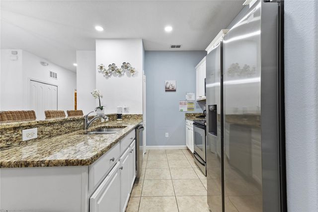 8966 CAT PALM ROAD, Kissimmee, FL 34747
