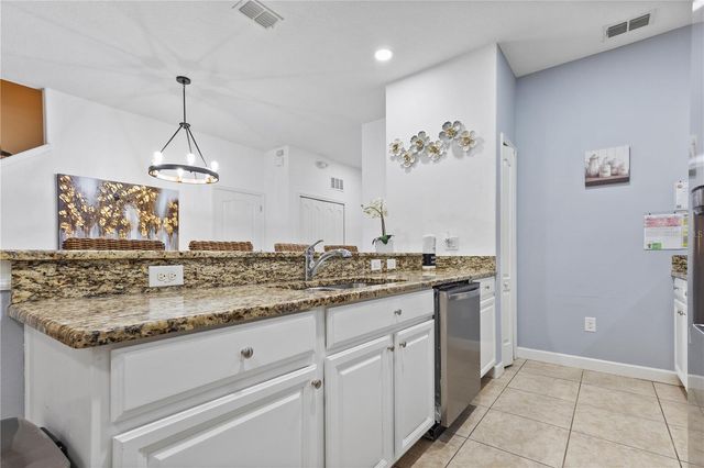 8966 CAT PALM ROAD, Kissimmee, FL 34747