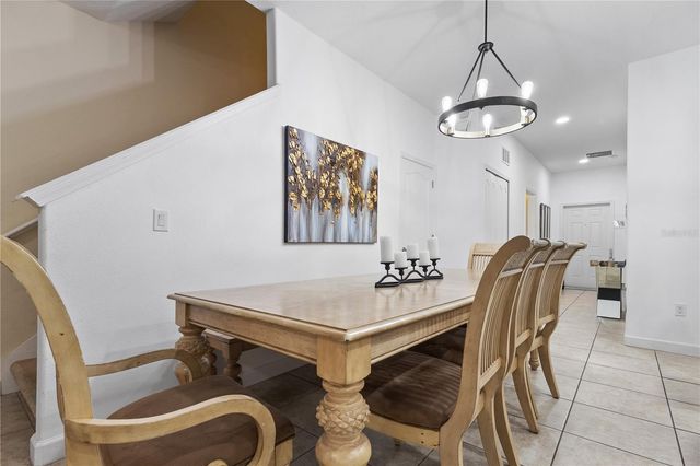 8966 CAT PALM ROAD, Kissimmee, FL 34747